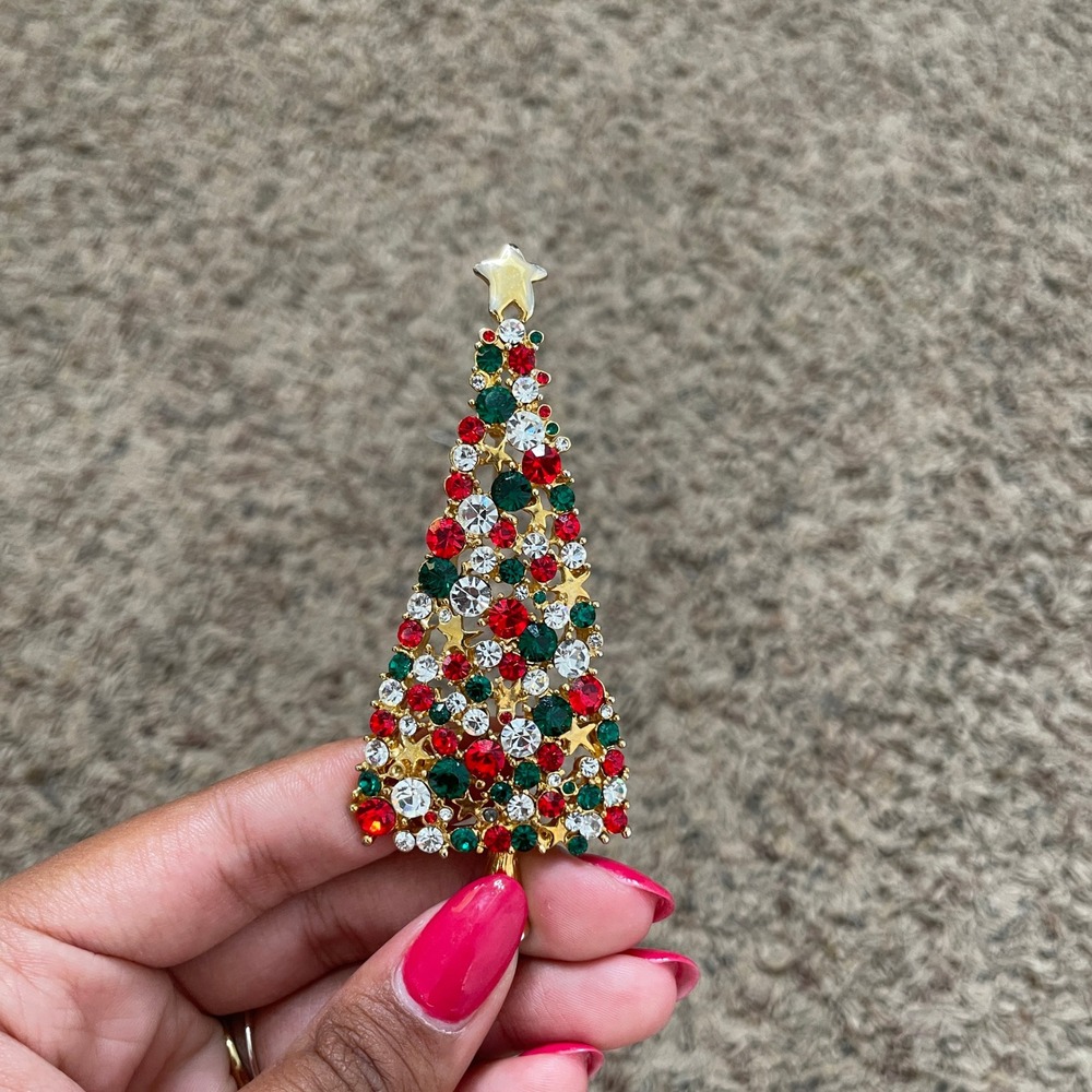 Vintage Gold Tone Christmas Tree Brooch Red Green Clear Rhinestone Holiday Pin